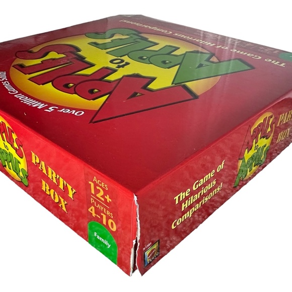 Mattel Games Apples to Apples Party Box Card Game - Picture 2 of 6